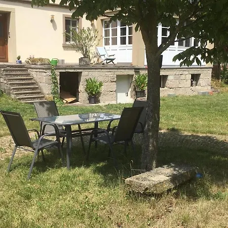 Διαμέρισμα Cosy & Historic Ambience Markt Nordheim